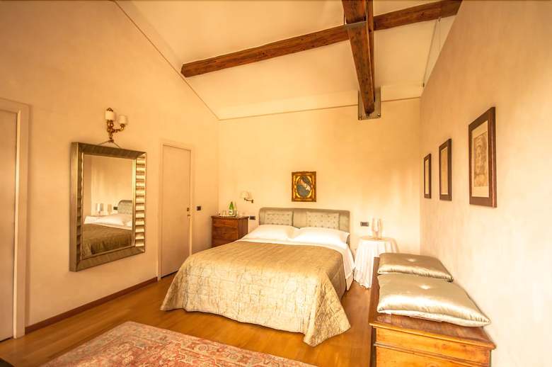 Hotel Podere La Rondine