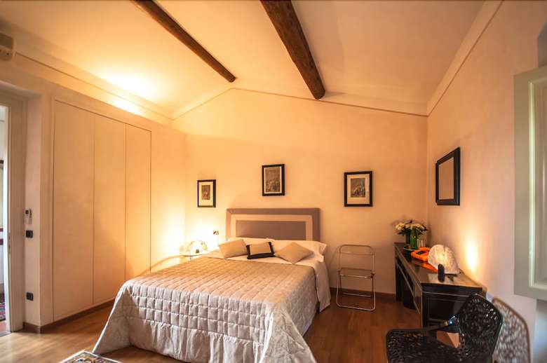 Hotel Podere La Rondine