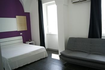 Hostal Oasis Park Hotel