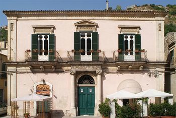 Palazzo 'il Cavaliere' - B&B Di Charme