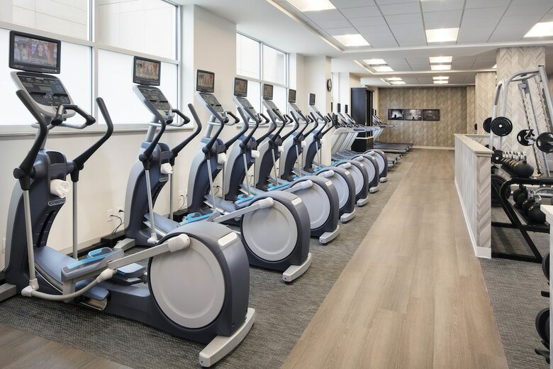 Hotel Springhill Suites By Marriott Indianapolis Downtown