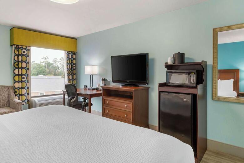 Best Western Plus Myrtle Beach Hotel