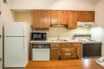 Aparthotel Suburban Extended Stay Hotel