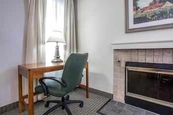 Aparthotel Suburban Extended Stay Hotel