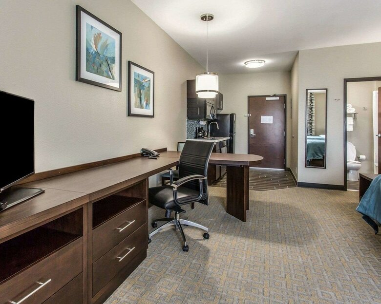 Hotel Mainstay Suites