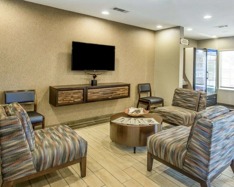 Hotel Mainstay Suites