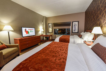 Wheeling Island Hotel-casino-racetrack