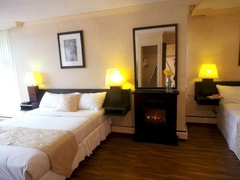 Riviera On Robson Suites Hotel Downtown Vancouver