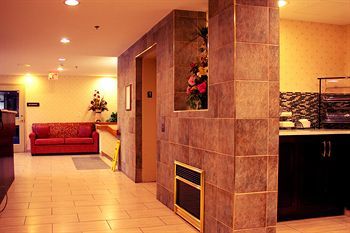 Hotel Pacific Inn & Suites