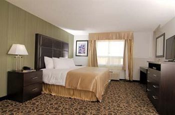 Hotel Paradise Inn And Suites Redwater