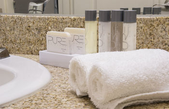 Hotel Service Plus Inn And Suites - Grande Prairie