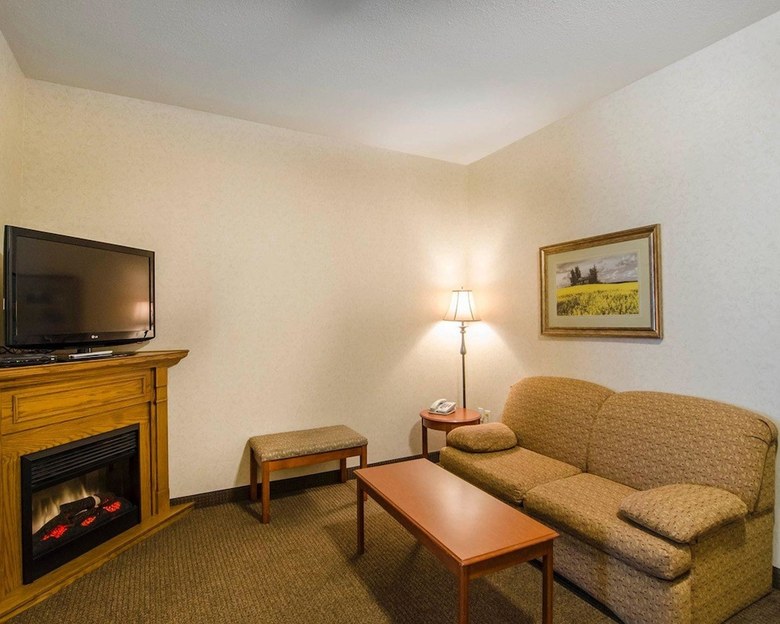 Hotel Quality Inn & Suites