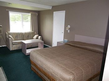 Motel Selkirk Inn
