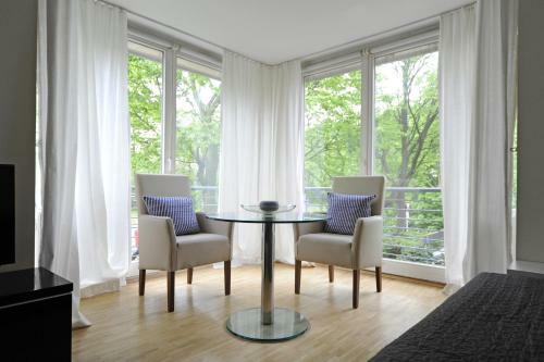 Parkside Apartment House