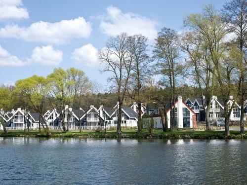 Hotel Holiday Home Schlosspark Bad Saarow.4