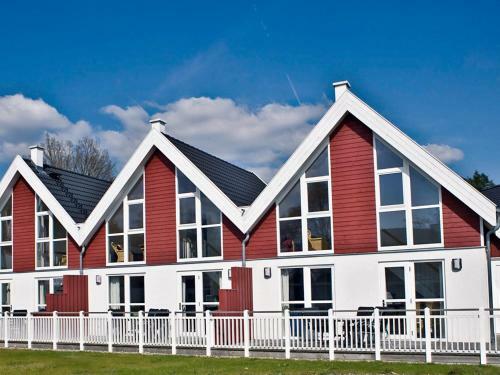 Hotel Holiday Home Schlosspark Bad Saarow.4
