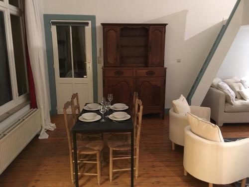 Apartamento Be And Be Sablon 11