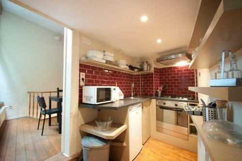 Apartamento Be And Be Sablon 11