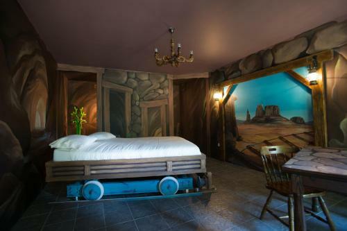 Hostal Guest House Western-city
