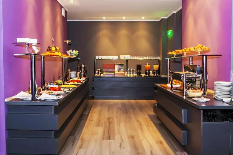 Trianon Hotel