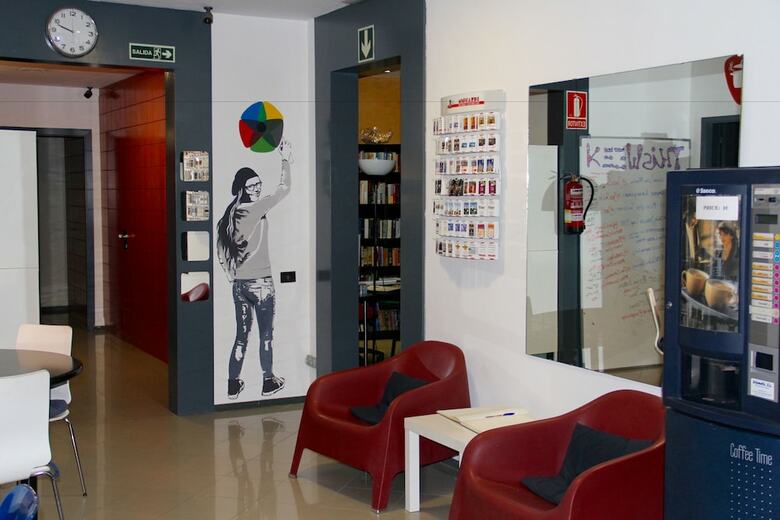 Albergue Alternative Creative Youth Home