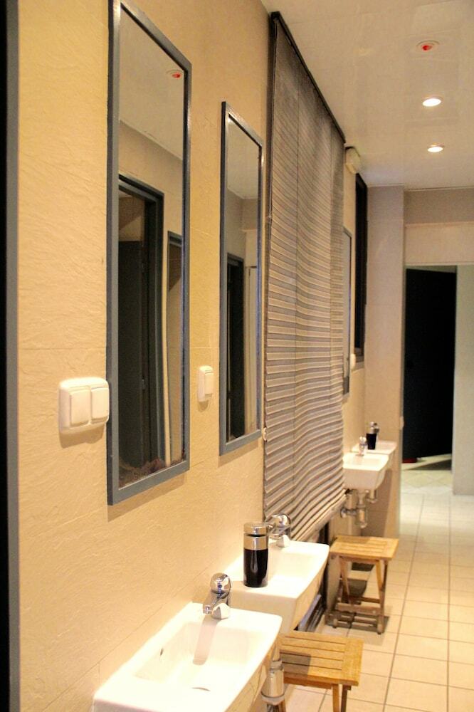 Albergue Alternative Creative Youth Home