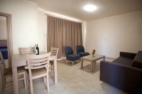 Apartamento Makronisos Village