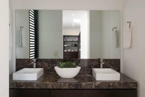 Apartamento Attik Luxury Apts