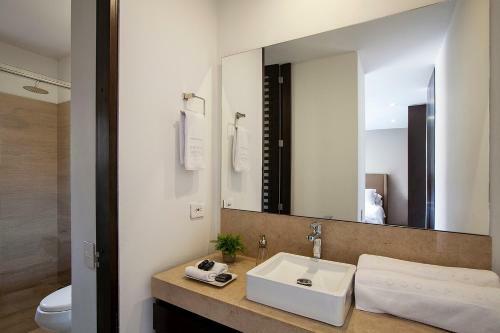 Apartamento Attik Luxury Apts