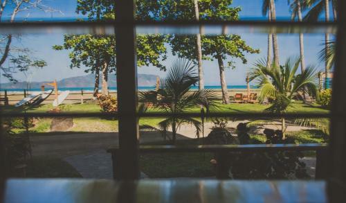 Hotel Tambor Tropical Beach Resort