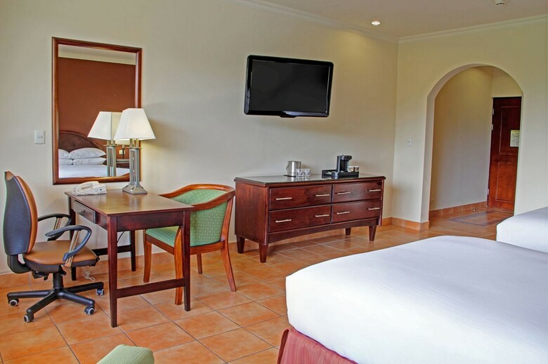 Hotel Doubletree Cariari By Hilton