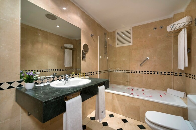 Hotel Eurostars Mediterranea Plaza