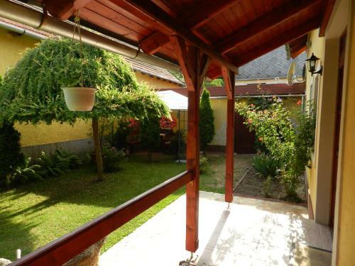 Bed & Breakfast Forr�s Fogad�