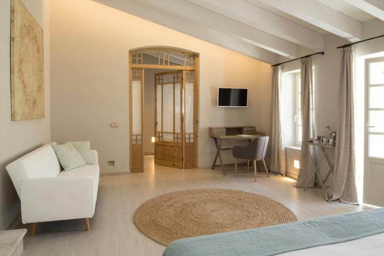 Jard� De Ses Bruixes Boutique Hotel