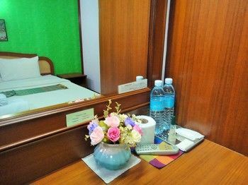 Hotel Theparat Lodge Krabi