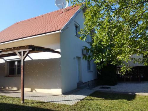 Oliva 8 F?s Balatoni Nyaral�