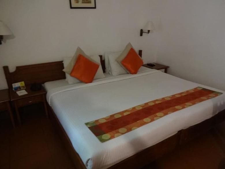 Hotel Backwater Ripples Kumarakom