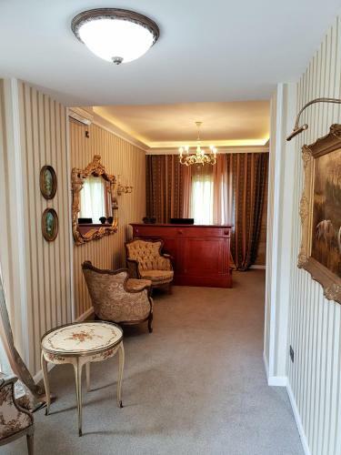 Apartamentos Hotel Opera Jaz