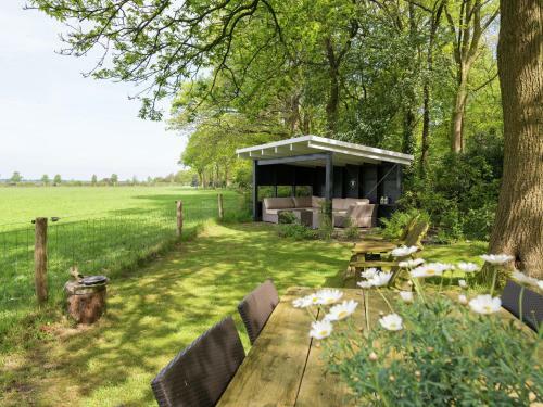 Spacious Holiday Home In The Woods In Doldersum