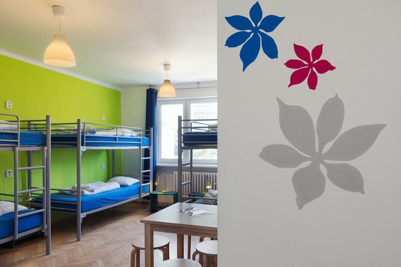 Apartamentos Patio Hostel