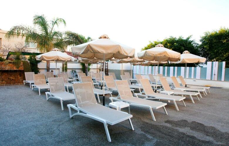 Hotel Pefkos
