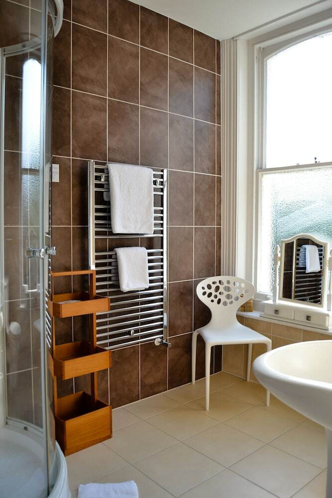 Hostal Washington House Hotel