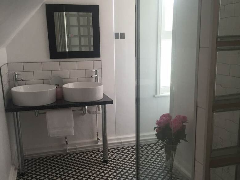 Stonefield Apartments