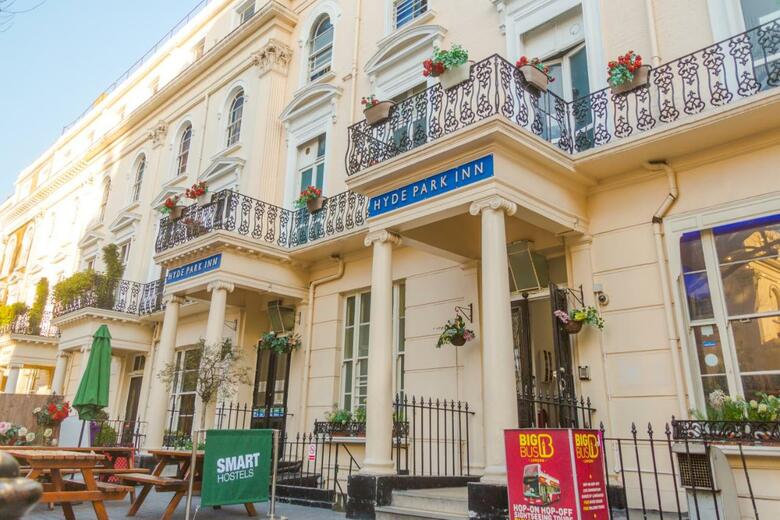 Hotel Smart Hyde Pk Inn(dormitories)