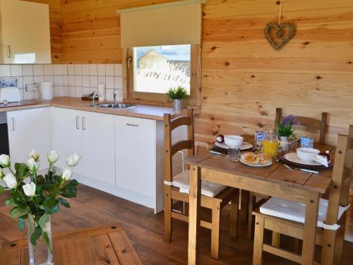 Buttercup Lodge
