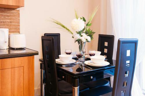 Elicia's South Kensington Apartment