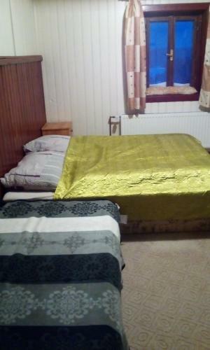 Hostal Guest House Leona
