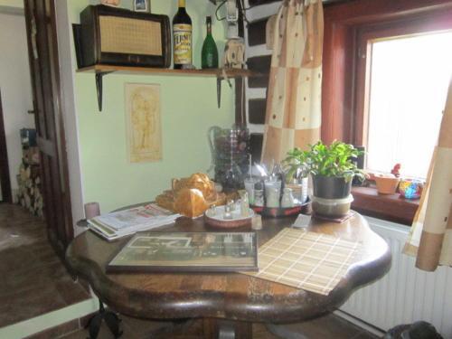 Hostal Guest House Leona