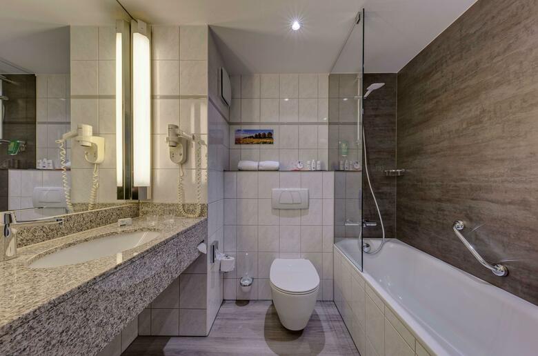 Hotel Park Inn By Radisson K�ln City West
