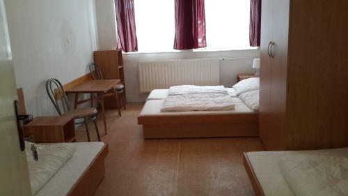 Hostal Turistick� Ubytovna Z�me?ek